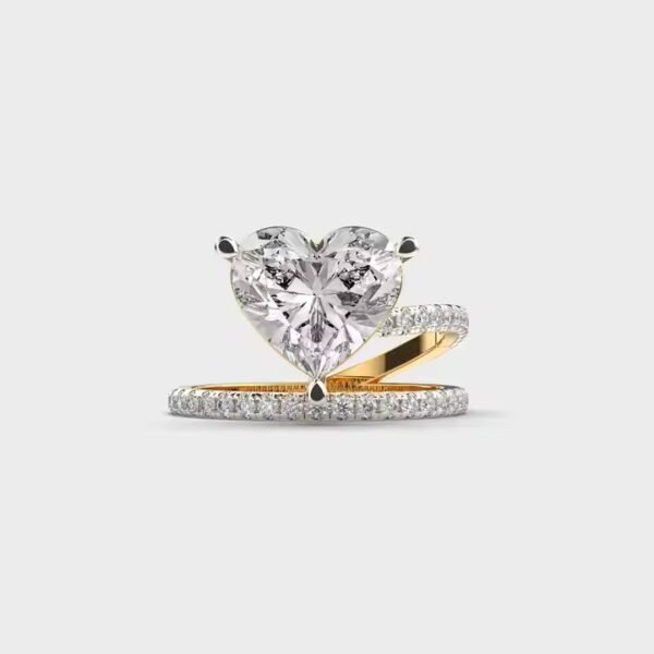 Round Cut Lab Grown Diamond Engagement Ring