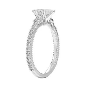 Oval Cut Moissanite Solitaire Ring