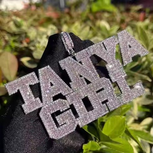 Custom Silver Hip Hop Pendant Diamond Moissanite Iced Street Fashion Design Gold Christian Cross Personalized Alloy Charms