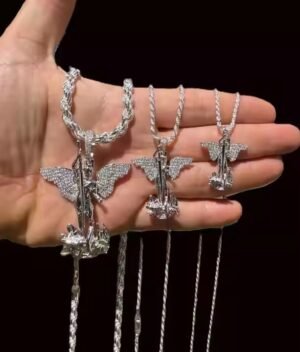 Unique and Trendy pendant Exaggerated Round Shape Fully Iced Out Sterling Custom Hip Hop Pendant for Rapper